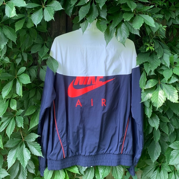 Jordan X Nike Air Windbreaker - Picture 4 of 8